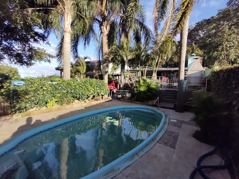 Casa com vista privilegiada e energia solar: 3ª foto da galeria de imagens do imóvel