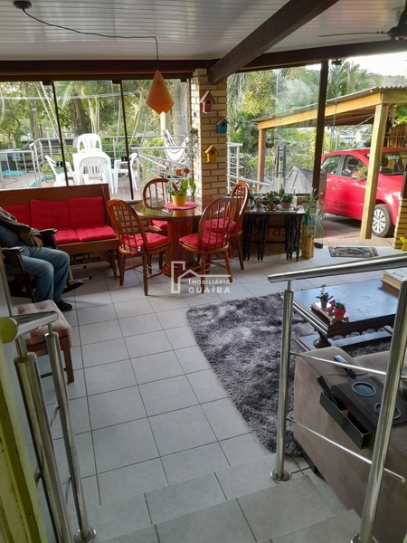 Casa com vista privilegiada e energia solar: 25ª foto da galeria de imagens do imóvel