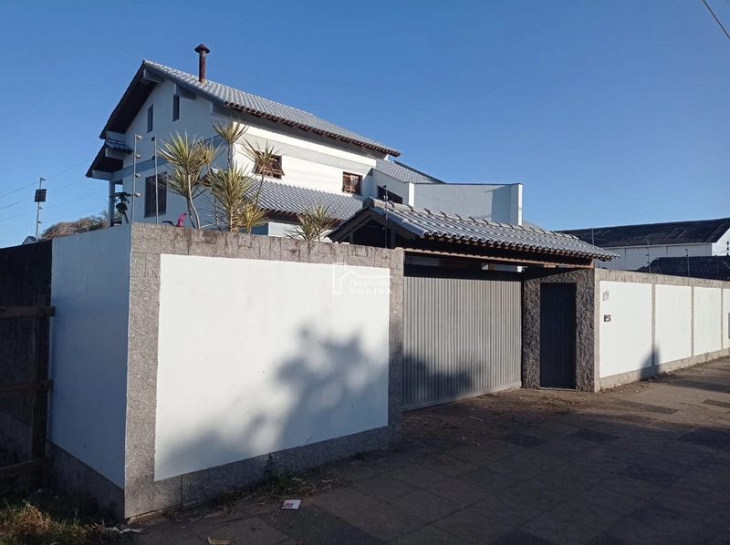 Casa alto padrão com vista espetacular para o Guaíba!: 2ª foto da galeria de imagens do imóvel