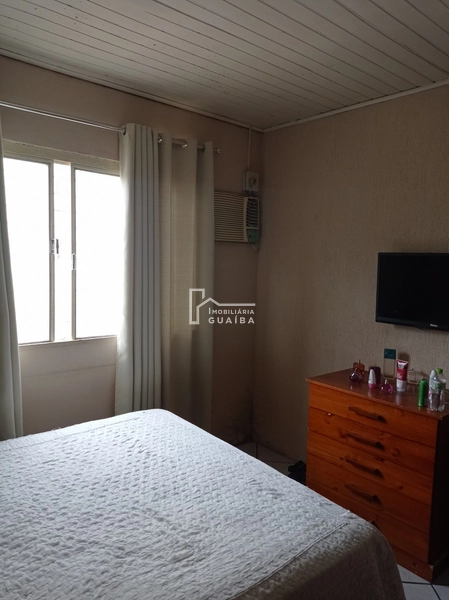 Casa de equina com peças amplas, ótima localização!: 27ª foto da galeria de imagens do imóvel