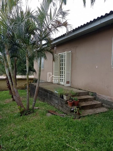 Casa de equina com peças amplas, ótima localização!: 10ª foto da galeria de imagens do imóvel