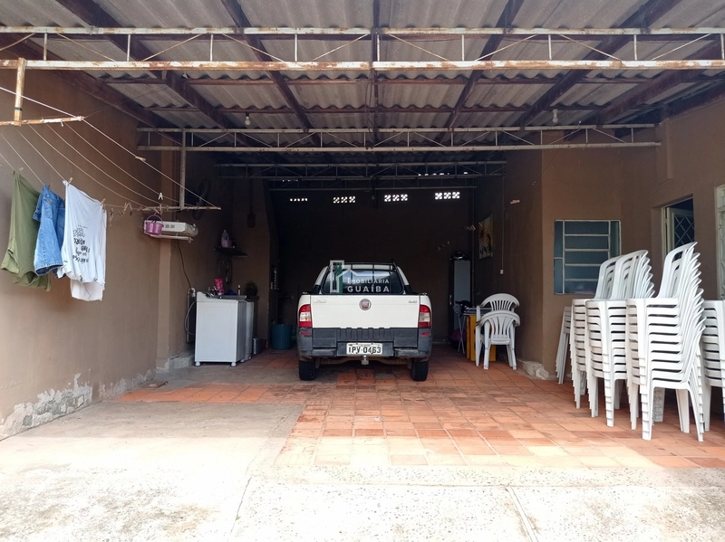 Casa de equina com peças amplas, ótima localização!: 7ª foto da galeria de imagens do imóvel