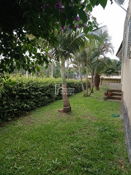 Casa de equina com peças amplas, ótima localização!: 16ª foto da galeria de imagens do imóvel