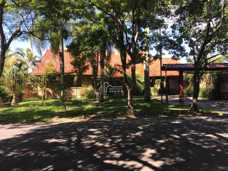 Casa ampla na Sans Souci!