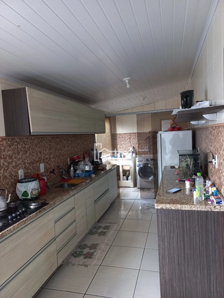 Casa no bairro Alvorada: 3ª foto da galeria de imagens do imóvel