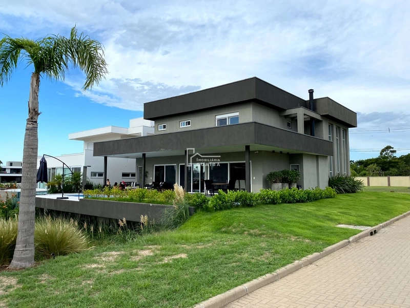 Casa com 4 suítes em Condomínio/Eldorado do Sul: 2ª foto da galeria de imagens do imóvel