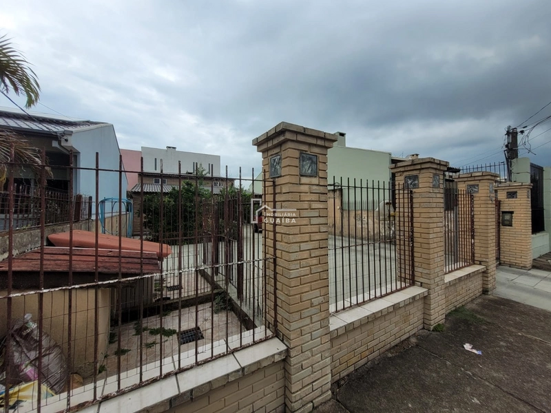 casa num dos melhores bairros da cidade.: 3ª foto da galeria de imagens do imóvel