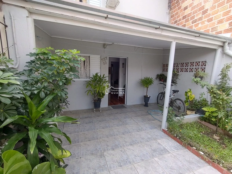 Lindo sobrado na Cohab: 3ª foto da galeria de imagens do imóvel