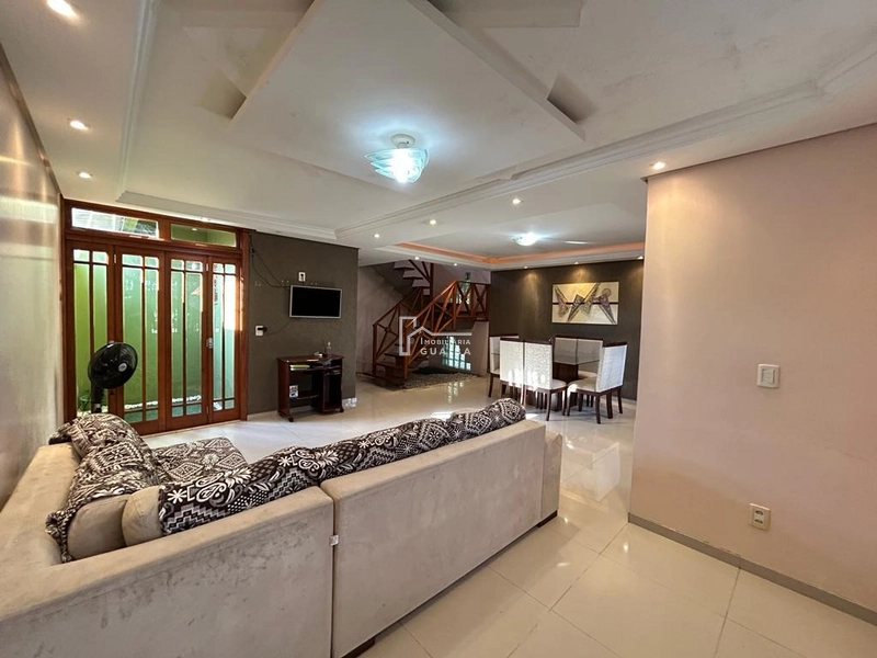 Excelente casa sobrado no bairro Florida!: 3ª foto da galeria de imagens do imóvel