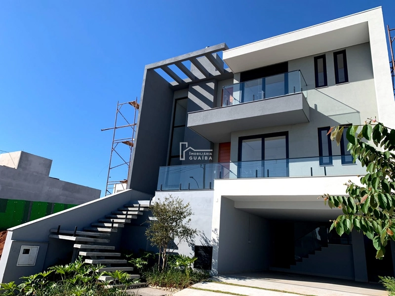 Linda residência no Reserva das Figueiras!