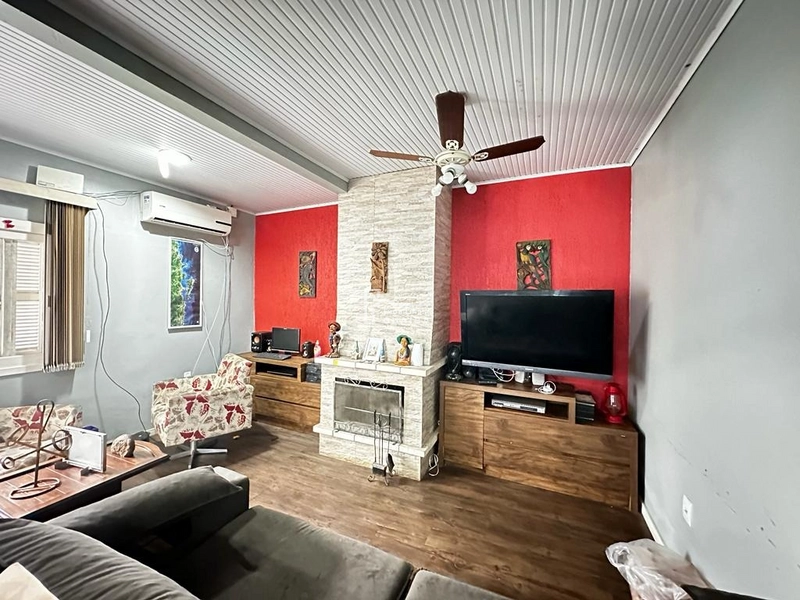 Excelente casa com 3 dormitórios próximo ao Centro!: 3ª foto da galeria de imagens do imóvel