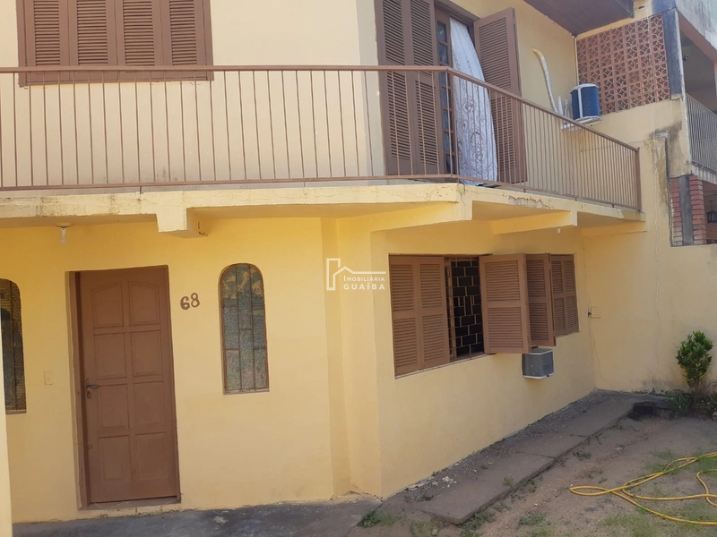 Casa ampla com excelente pátio!: 3ª foto da galeria de imagens do imóvel