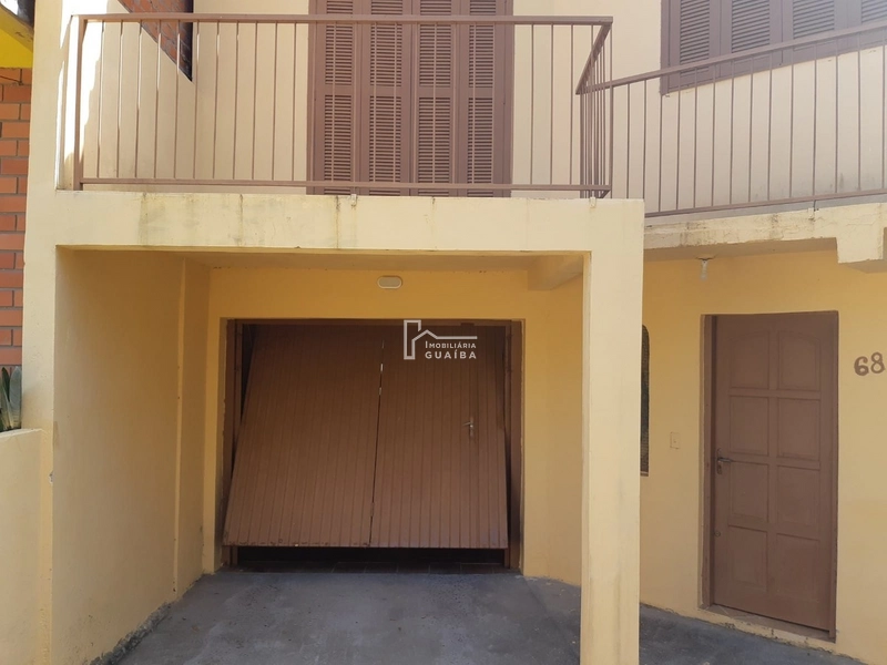 Casa ampla com excelente pátio!: 2ª foto da galeria de imagens do imóvel