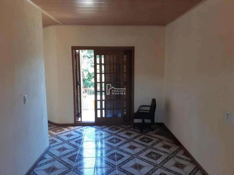 Casa ampla com excelente pátio!: 6ª foto da galeria de imagens do imóvel