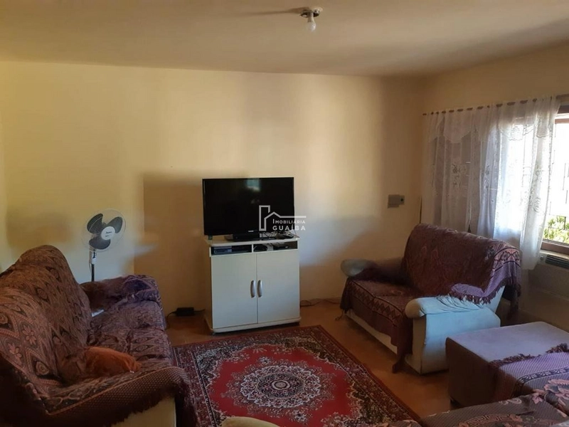 Casa ampla com excelente pátio!: 5ª foto da galeria de imagens do imóvel