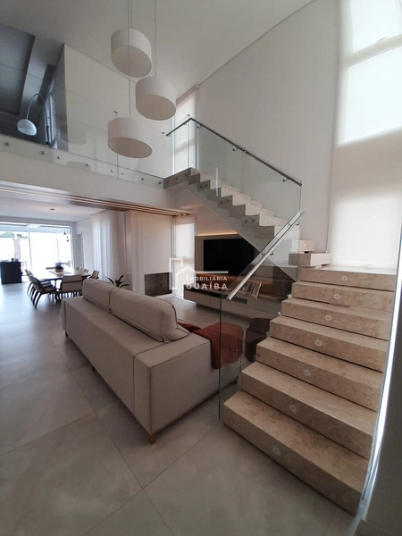 Bela casa em condomínio alto padrão: 4ª foto da galeria de imagens do imóvel