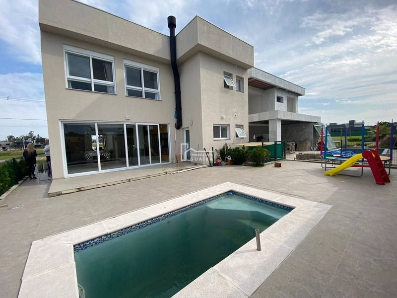 Bela casa em condomínio alto padrão: 24ª foto da galeria de imagens do imóvel