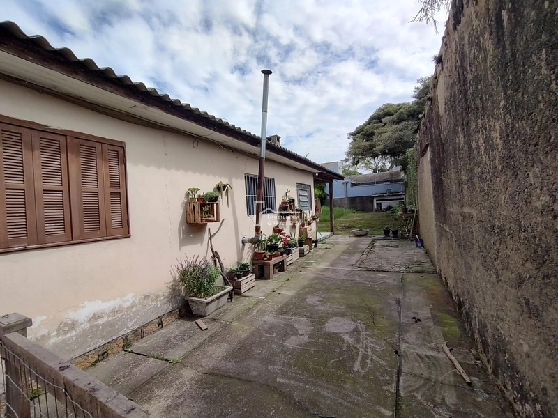 Casa em amplo terreno bairro Alegria: 6ª foto da galeria de imagens do imóvel