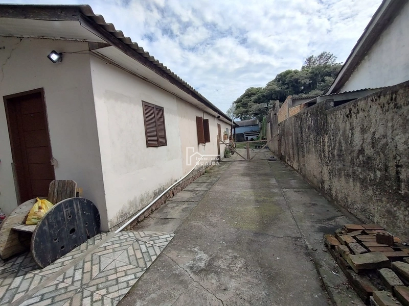 Casa em amplo terreno bairro Alegria: 5ª foto da galeria de imagens do imóvel