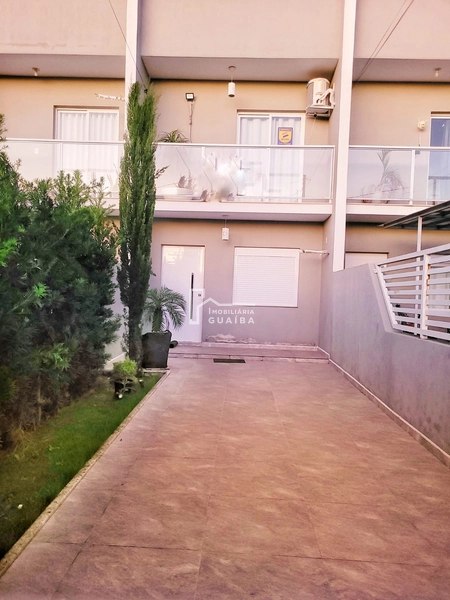 sobrado com ótimo acabamento.: 3ª foto da galeria de imagens do imóvel