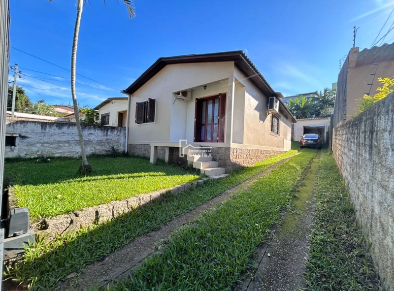 Casa em região alta do bairro!: 1ª foto da galeria de imagens do imóvel