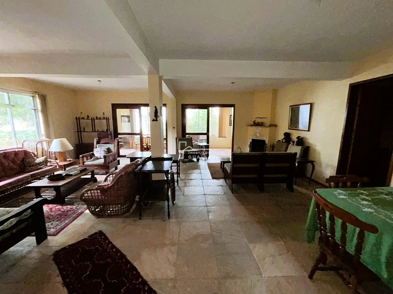 Casa bem localizada | 3 quartos | amplo pátio: 8ª foto da galeria de imagens do imóvel
