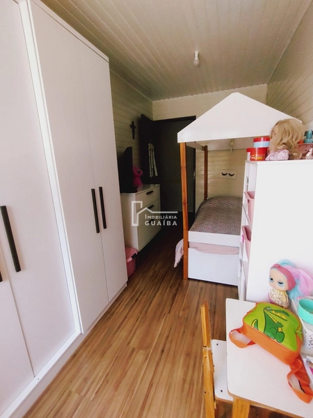 Casa de 3 dormitórios com piscina: 15ª foto da galeria de imagens do imóvel