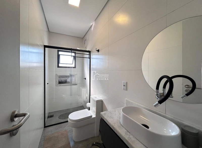 Casa moderna em ótima localização!: 7ª foto da galeria de imagens do imóvel