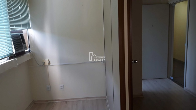 Sala comercial no centro: 2ª foto da galeria de imagens do imóvel