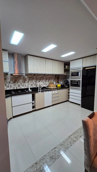 Imóveis no bairro Colina: 6ª foto da galeria de imagens do imóvel