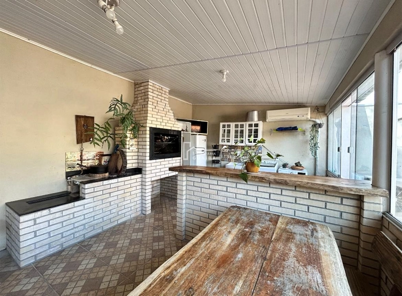 EXCELENTE CASA NO CENTRO!: 17ª foto da galeria de imagens do imóvel