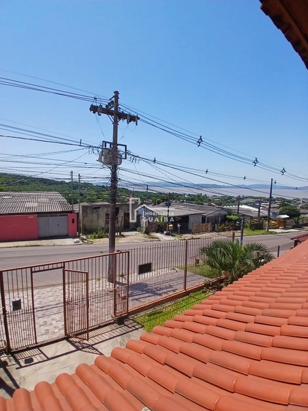 CASA COM UMA VISTA LINDA PARA O RIO GUAÍBA !: 13ª foto da galeria de imagens do imóvel