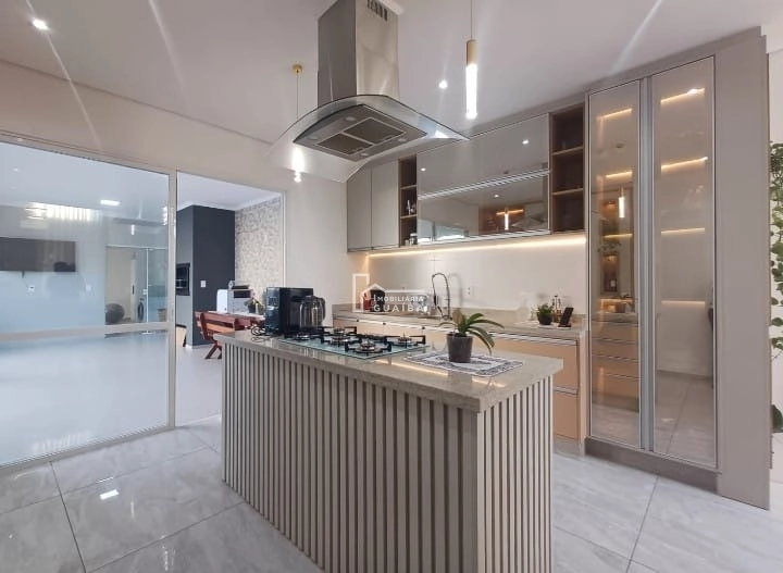 Linda residência.: 3ª foto da galeria de imagens do imóvel