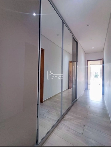 Linda residência.: 11ª foto da galeria de imagens do imóvel