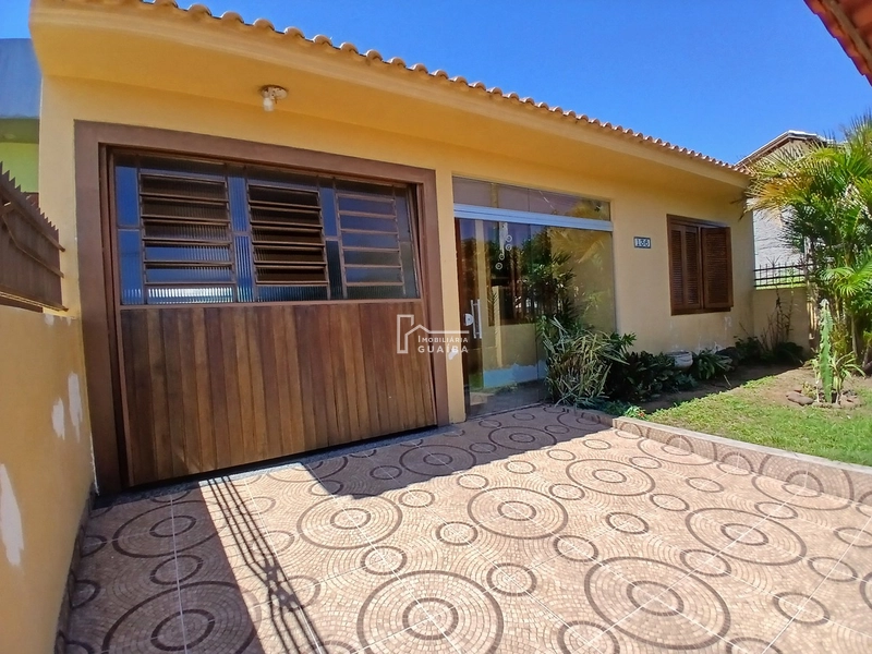 Bela casa a venda no Jardim dos lagos