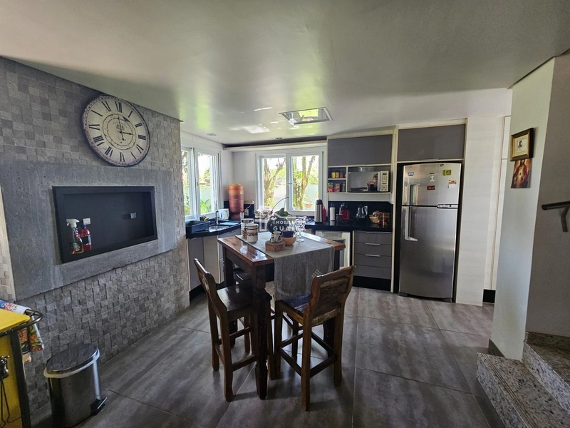 Belíssima casa bairro Florida: 22ª foto da galeria de imagens do imóvel