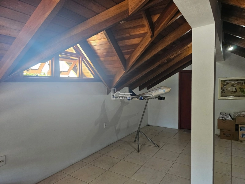 Belíssima casa bairro Florida: 16ª foto da galeria de imagens do imóvel