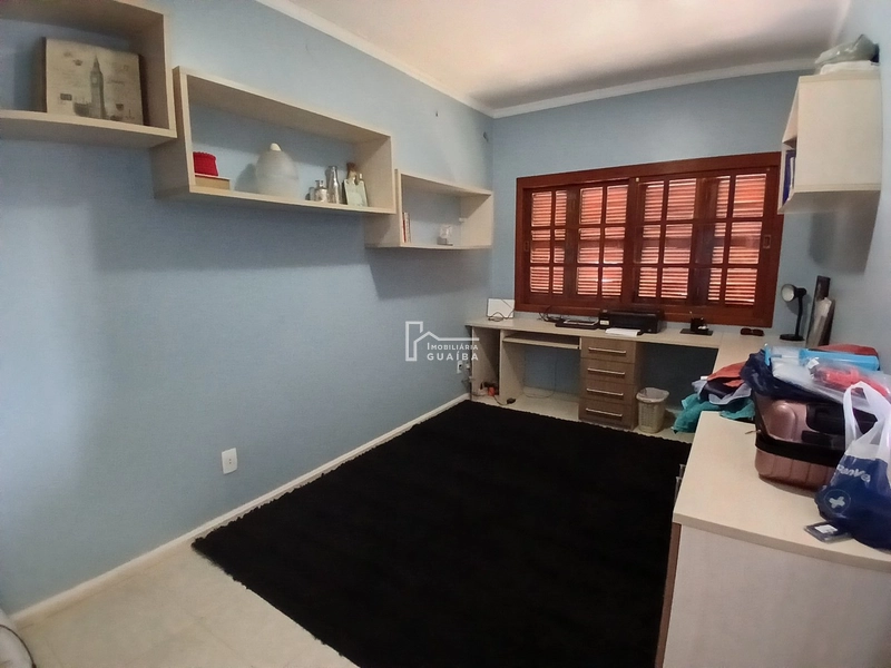 CASA COM 3  DORMITÓRIOS SENDO 2 COM SUÍTE: 13ª foto da galeria de imagens do imóvel