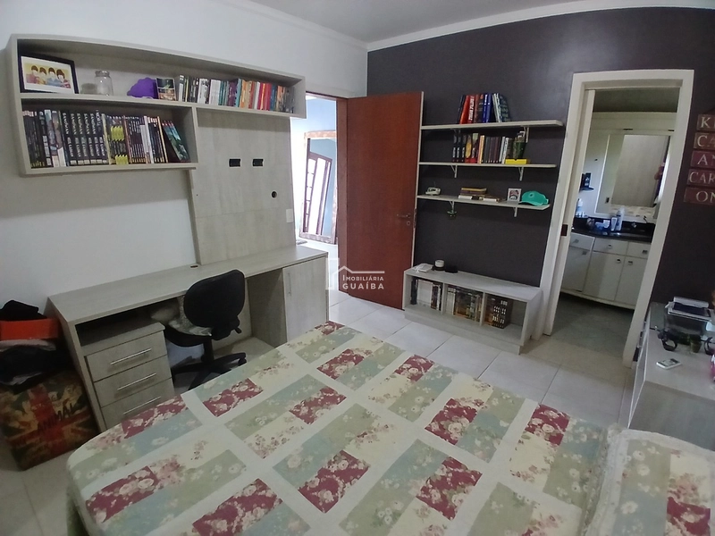 CASA COM 3  DORMITÓRIOS SENDO 2 COM SUÍTE: 9ª foto da galeria de imagens do imóvel