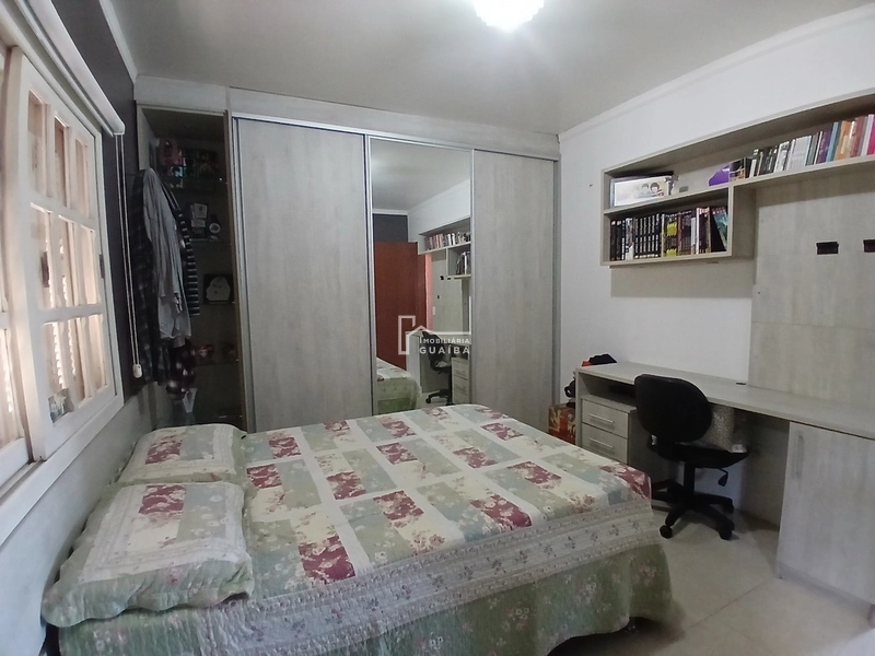 CASA COM 3  DORMITÓRIOS SENDO 2 COM SUÍTE: 8ª foto da galeria de imagens do imóvel