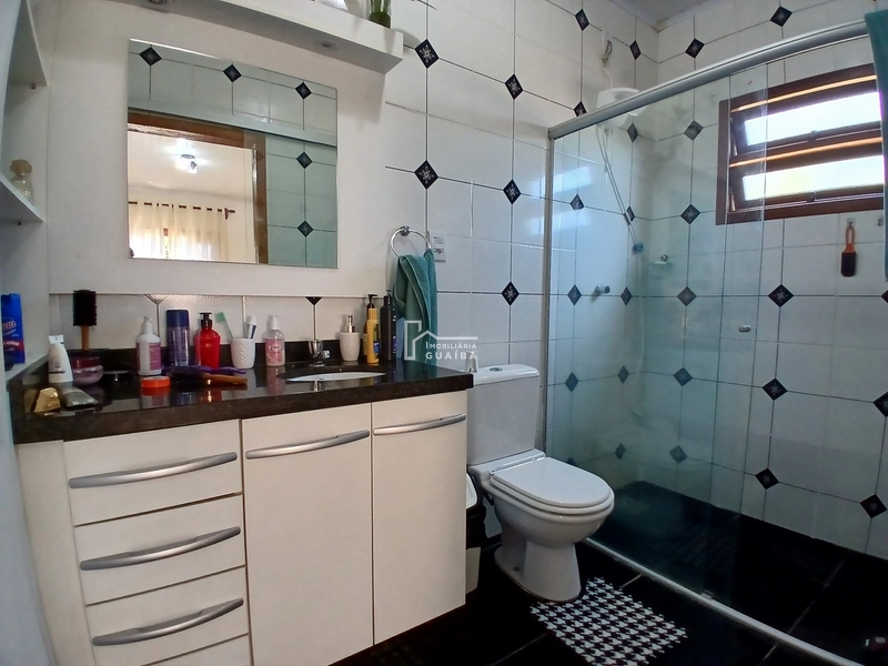 LINDA CASA DE ESQUINA: 7ª foto da galeria de imagens do imóvel