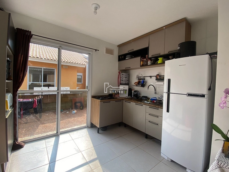 Casa a venda em condomínio com pátio individual.: 2ª foto da galeria de imagens do imóvel