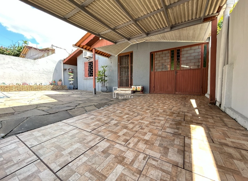 Ótima casa na Colina próxima da HAVAN !: 1ª foto da galeria de imagens do imóvel