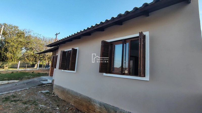 Linda casa á venda no bairro colina Guaíba