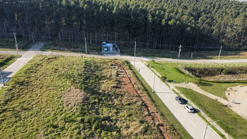 TERRENO 200M²: 10ª foto da galeria de imagens do imóvel