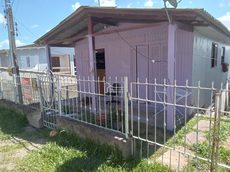 Casa no bairro central: 1ª foto da galeria de imagens do imóvel