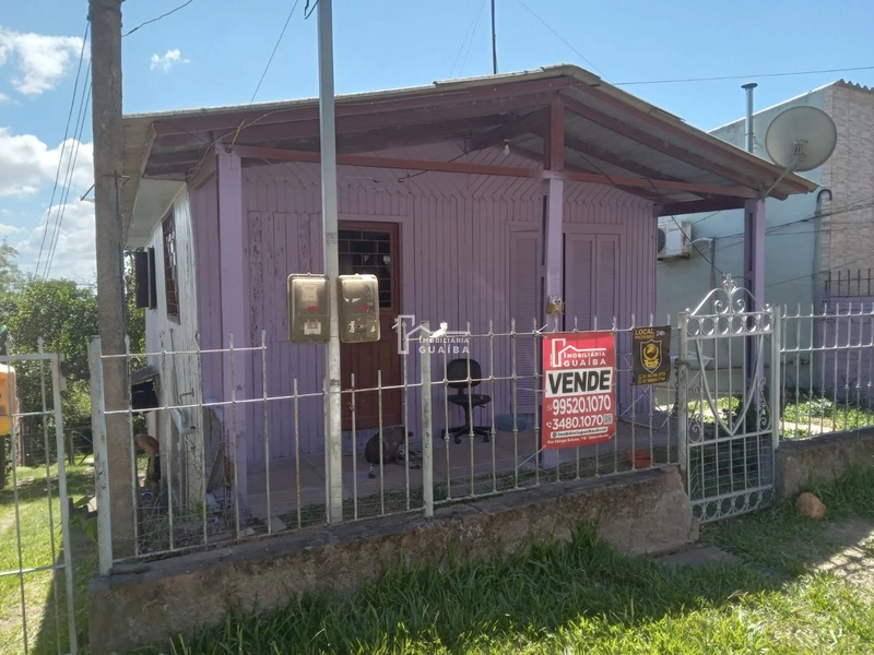 Casa no bairro central: 2ª foto da galeria de imagens do imóvel