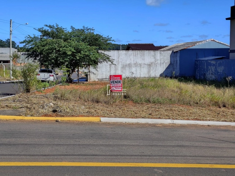 Terreno de esquina á venda no bairro Jardim dos Lagos: 1ª foto da galeria de imagens do imóvel