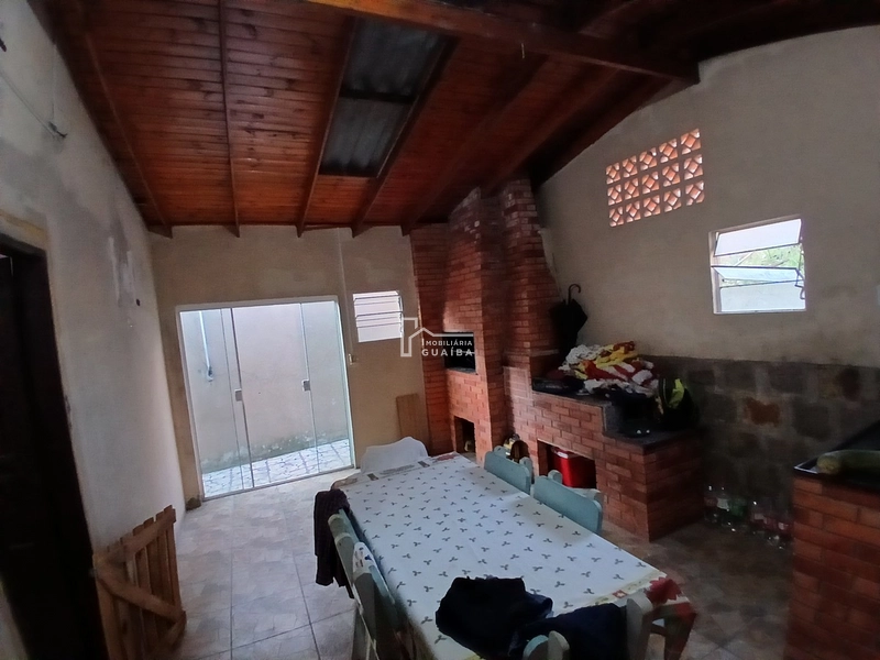 CASA COM 3 DORMITÓRIOS E 2 BANHEIROS: 10ª foto da galeria de imagens do imóvel