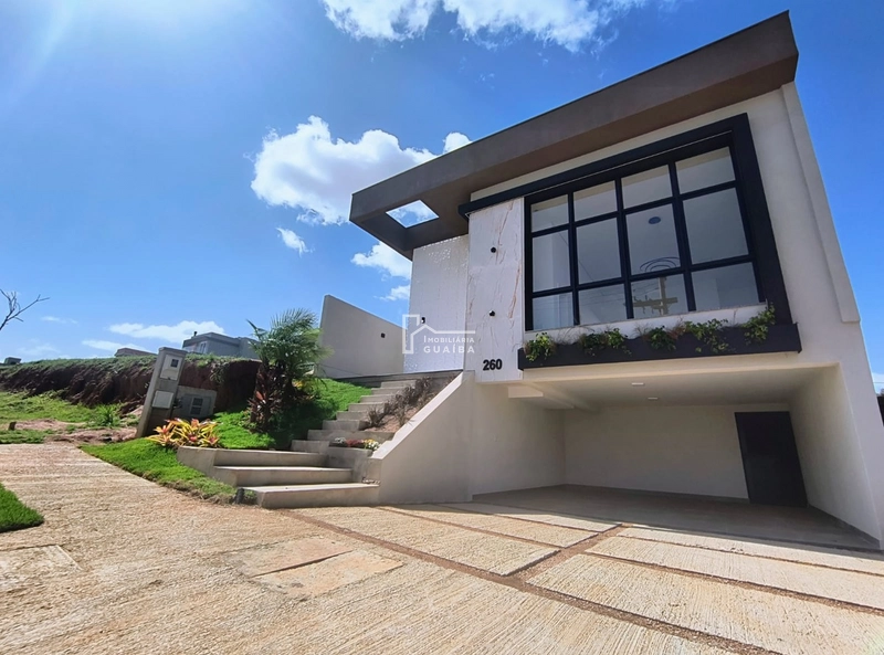 Casa em Condomínio: 2ª foto da galeria de imagens do imóvel